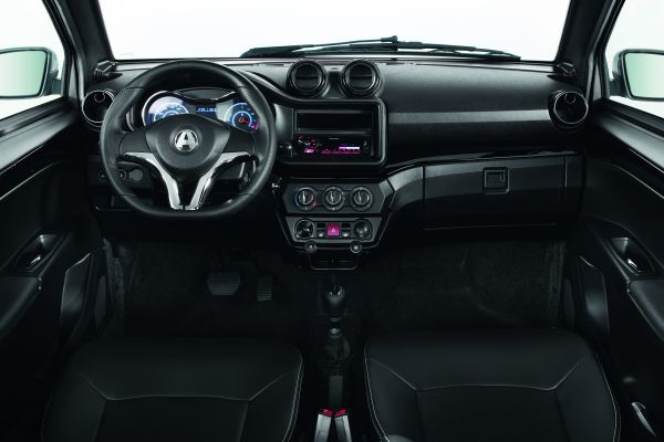 Pojazdy Aixam Coupé Wnętrze EVO